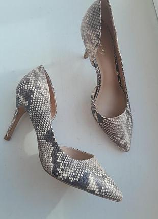 Туфли 40р aldo 2
