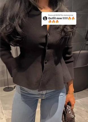 Женский приталенный блейзер zara