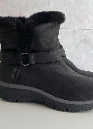 Skechers чудові зимові чоботи жіночі чорні оригінал 40 розмір