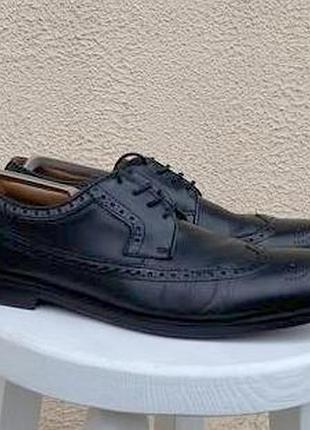 Clarks чудові шкіряні туфлі броги чорні оригінал 44 45 розмір