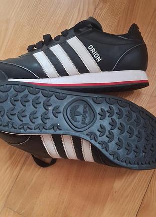 Кроссовки adidas 5