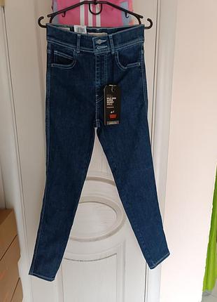 Женские темно-синие джинсы levi's модели mile high super skinny