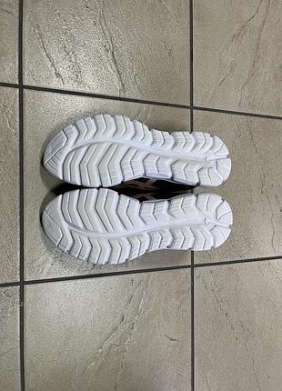 Кросівки asics 42 р 2
