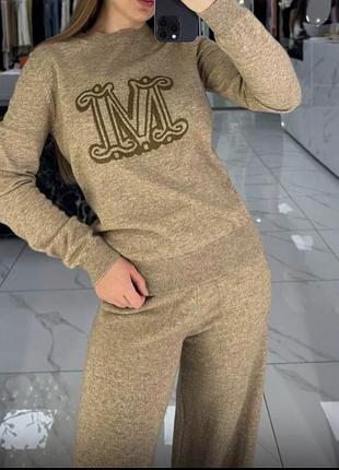 Костюм жіночий в стилі max mara