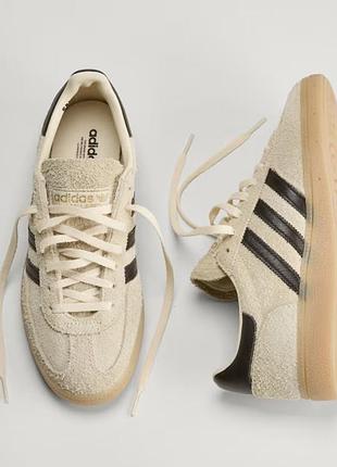 Снікерси handball spezial 4