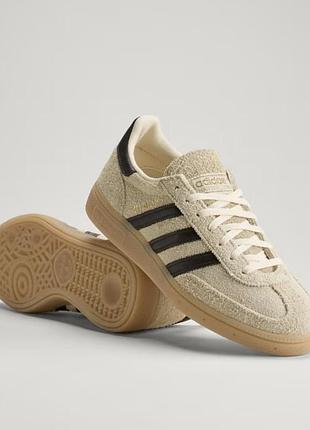 Снікерси handball spezial