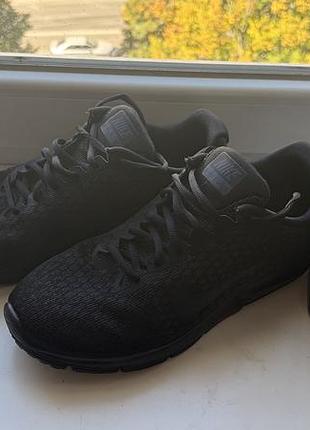 Кросівки nike оригінал 39 розмір
