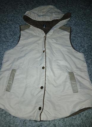 Безрукавка на хутрі  німеччина розмір 36