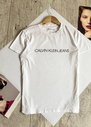 Футболка calvin klein