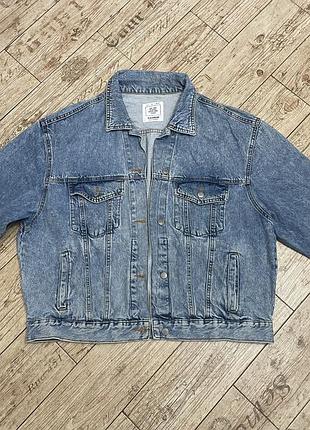 Джинсова куртка pull&bear, l
