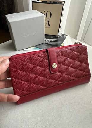 Шкіряний гаманець radley london.