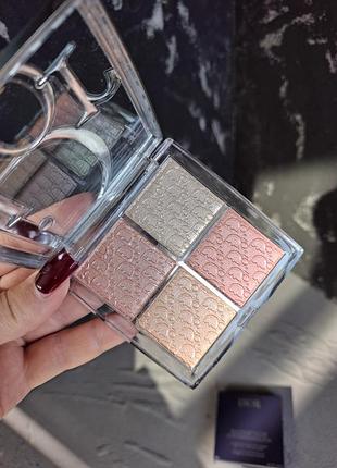 Палетка хайлайтеров backstage glow maximizer palette 003 pearly peach glow.