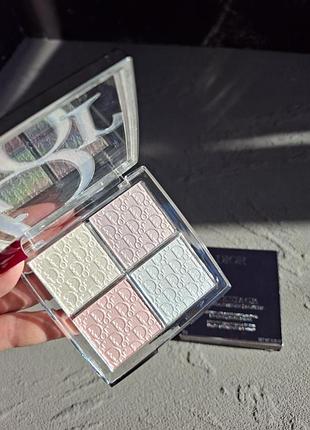 Палетка хайлайтеров backstage glow maximizer palette 002 frosted opal glow.
