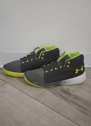 Кросівки under armour