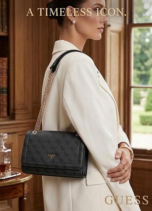 Guess оригинал сумочка вечная классика сумка в стиле old money