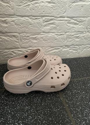 Аквашузи crocs j1 бежеві