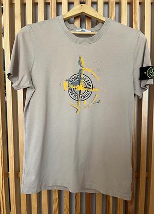 Футболка чоловіча stone island з принтом, бежева