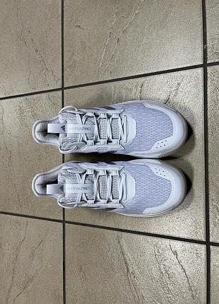 Кроссовки игровые adidas 40 р 5