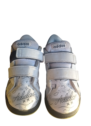 Стильные детские демисезонные кроссовки adidas grand court 2.0 cf 24 размер