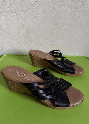 Комфортні шльопанці сабо на танкетці george fabulous footwear, р. 39 (італія)