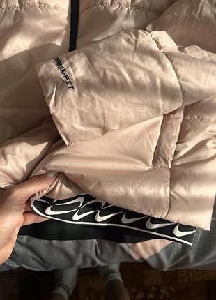 Куртка жіноча  nike 3