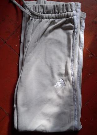 Жіночі спортивні штани adidas essentials 3-stripes open hem french terry pants xs