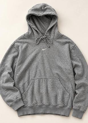 Сіре худі nike — база, яку легко поєднати з джинсами чи джогерами 🤍
