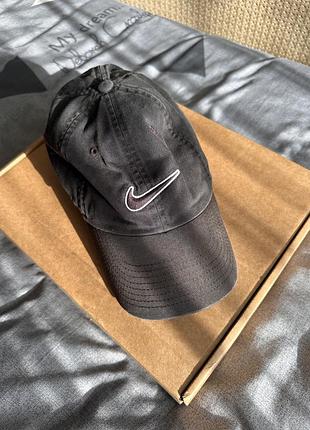 Кепка nike чорна