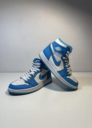 Кросівки nike air jordan 1 retro high og unc чоловічі білі з синім