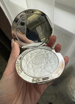 Хайлайтер dior  original forever glow luminizer 06 3