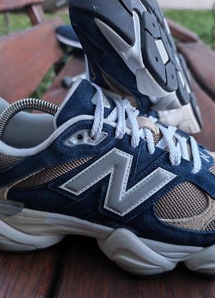Замшевые кроссовки new balance 9060.