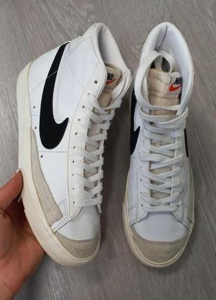 Фірмові кросівки nike