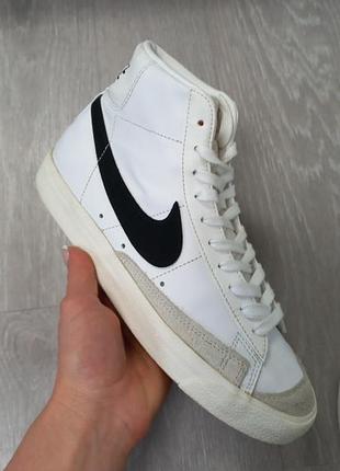 Фирменные кроссовки nike 2