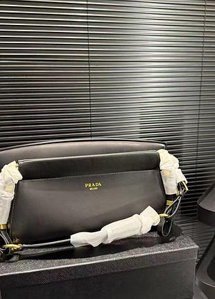 Сумка для жінок prada чорна, pu