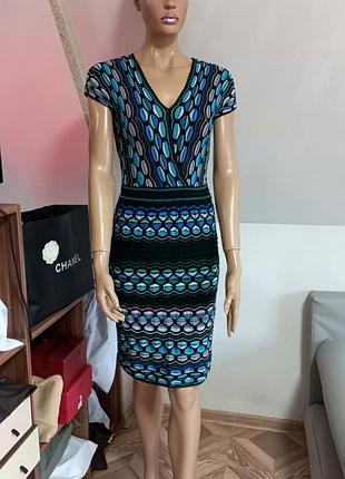 Missoni! оригинал! шикарное утонченное трикотажное платье-футболка.