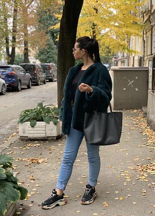 Жіноча демісезонна еко-шуба смарагдового кольору