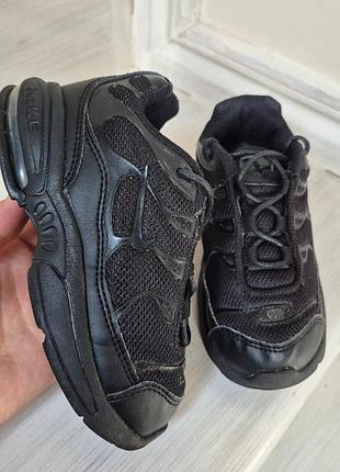 Кросівки nike