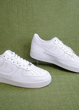 Nike air force 1 '07 low triple white чоловічі шкіряні кросівки оригінал! розмір 45 29 см