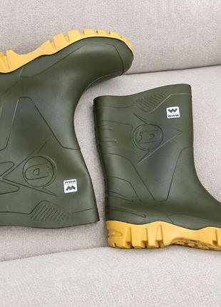 Чоботи гумові від бренду dunlop. португалія. р. 39. (26 см).
