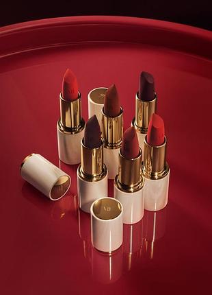 Victoria beckham матова помада rouge victoria matte lipstick
