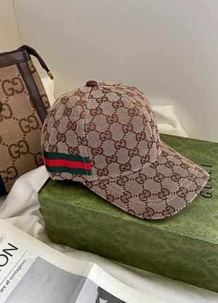 Бейсболка унісекс gucci з монограмою та смугастою стрічкою