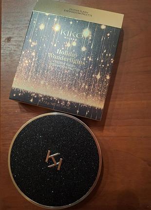 Палетка из 12 теней holiday wonderlights festive flash eyeshadow palette kiko milano 3