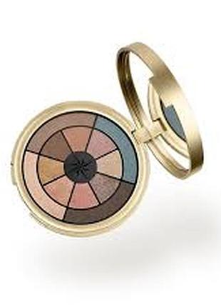 Палетка из 12 теней holiday wonderlights festive flash eyeshadow palette kiko milano 2