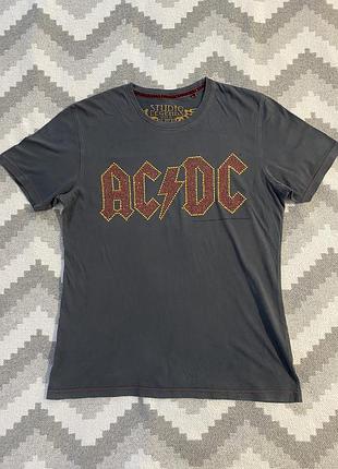 Футболка чоловіча amplified сіра з логотипом ac/dc