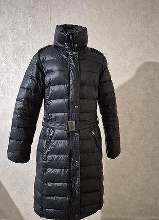 Пуховик жіночий tommy hilfiger зимовий чорний,  є один недолік- немає однієї кнопки. детально за запитом покажу