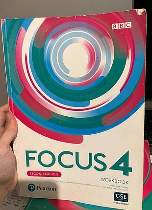 Student's book i workbook focus 4