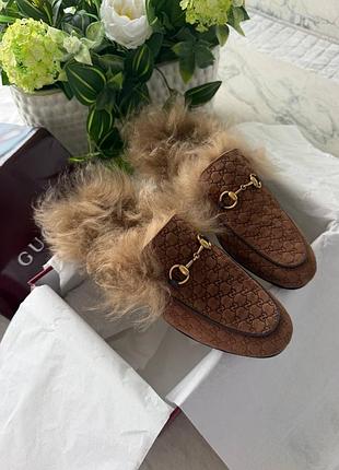 Мюлі gucci теплі замша з хутром коричневий колір