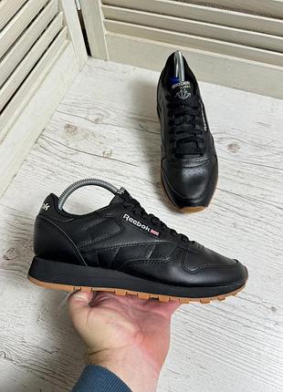 Кросівки reebok classic