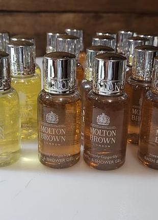 Засоби для гігієни molton brown
 шампунь та гель для душу