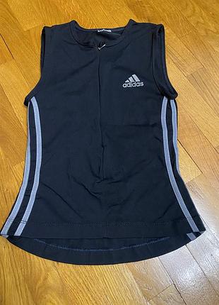 Спортивна майка adidas хс-с